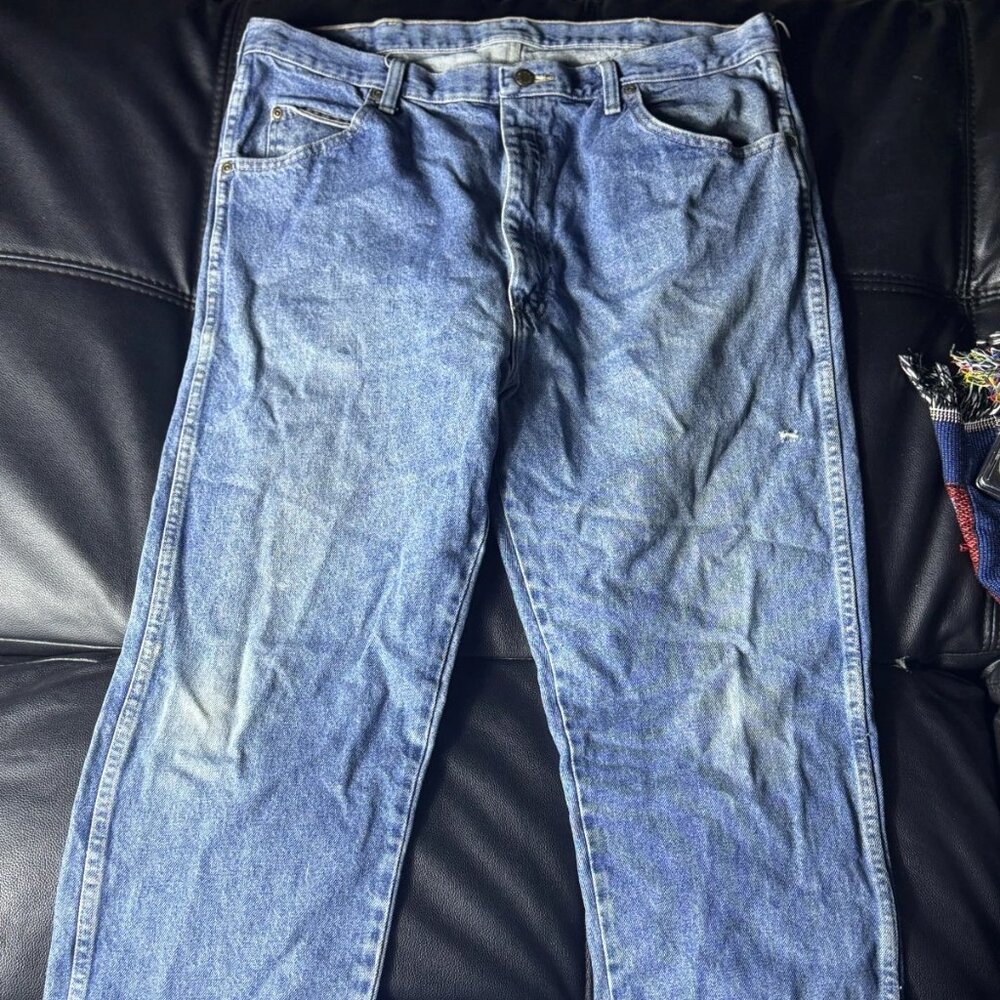 Wrangler Men’s‎ Jeans Relaxed Fit Work Denim Medium Wash Blue Size 38x34